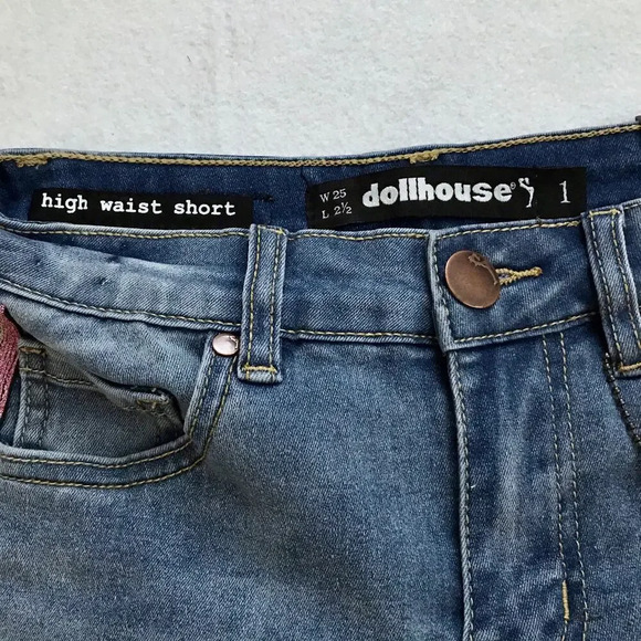 Dollhouse NWT Medium Wash High Rise Jeans Juniors/Women Various - Picture 6 of 8